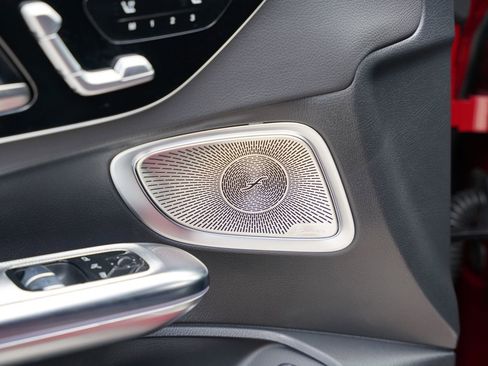 Used 2024 Mercedes-Benz CLE 300 4MATIC Coupe image 15