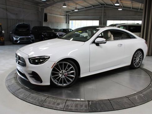 Used 2023 Mercedes-Benz E 450 Coupe image 3