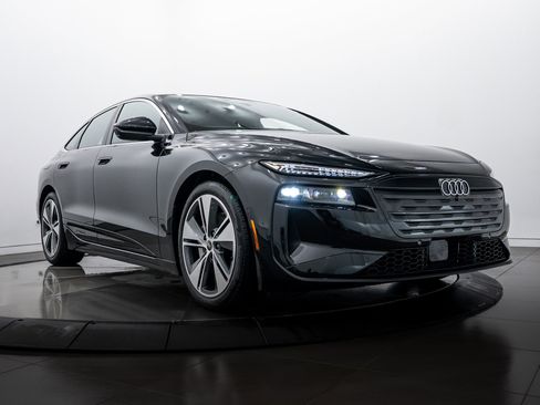 New 2025 Audi A6 e-tron Prestige image 1