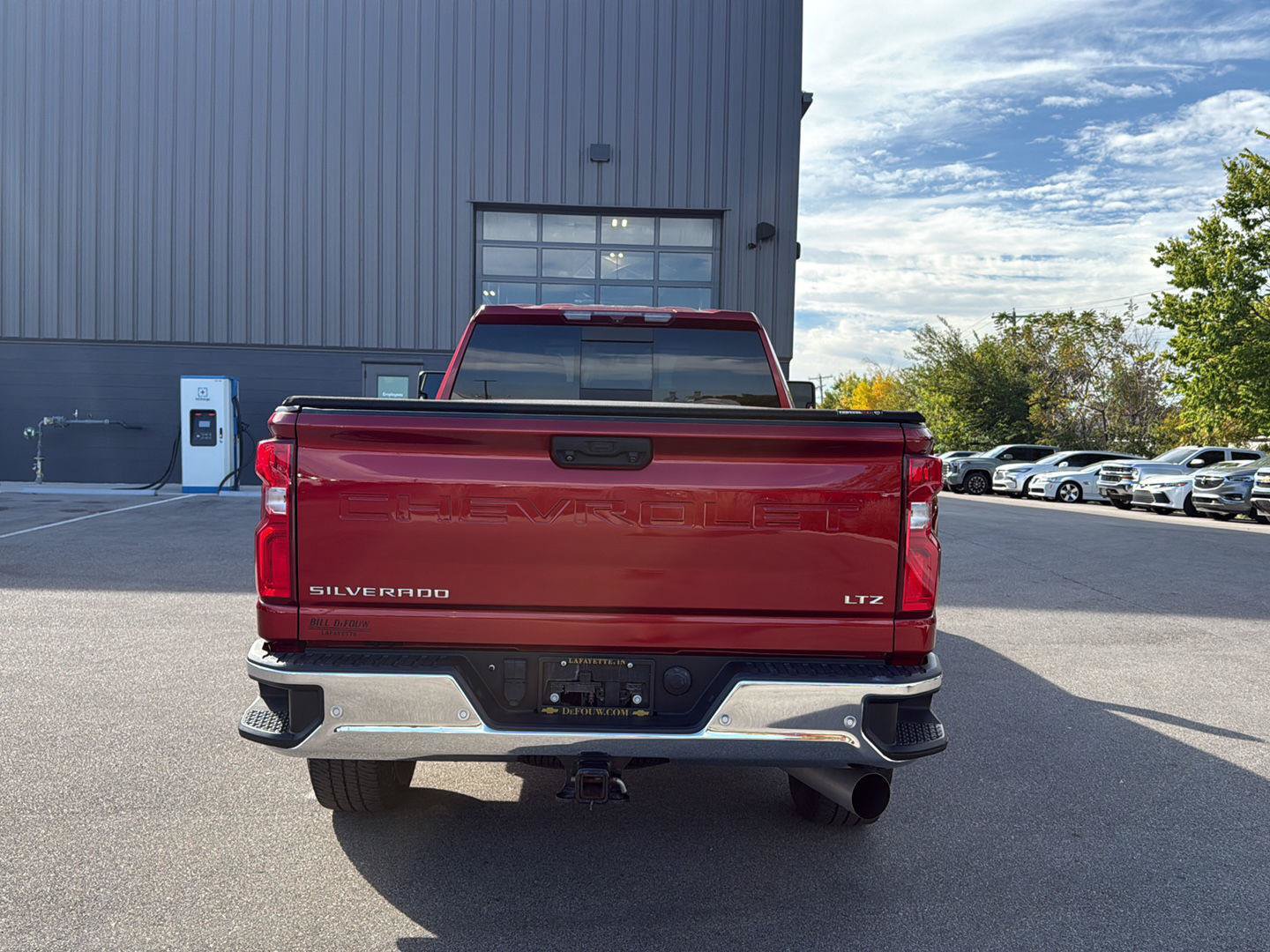 Used 2022 Chevrolet Silverado 2500 LTZ w/ LTZ Plus Package AWD/4WD image 4