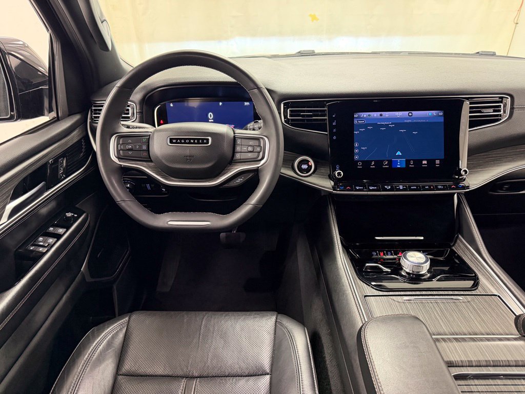 Used 2024 Jeep Wagoneer L Series II w/ Flexible Seating Group AWD/4WD image 33