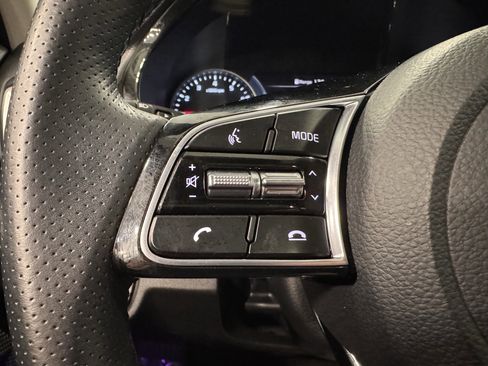 Certified 2023 Kia Seltos SX w/ SX Sunroof Package image 13