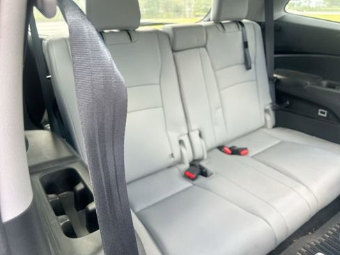 Used 2021 Honda Pilot Special Edition image 28