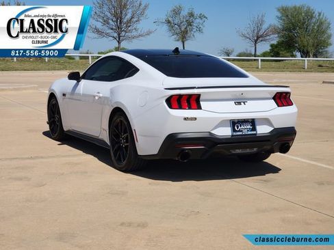 Used 2024 Ford Mustang GT image 5