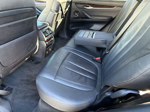 Used 2014 BMW X5 xDrive50i image 24