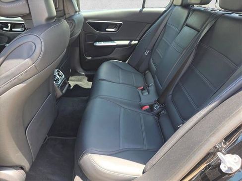 Used 2023 Mercedes-Benz C 300 Sedan image 13