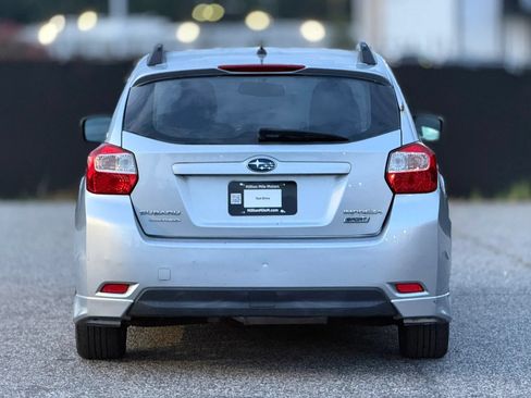 Used 2012 Subaru Impreza 2.0i Sport Premium AWD/4WD image 4