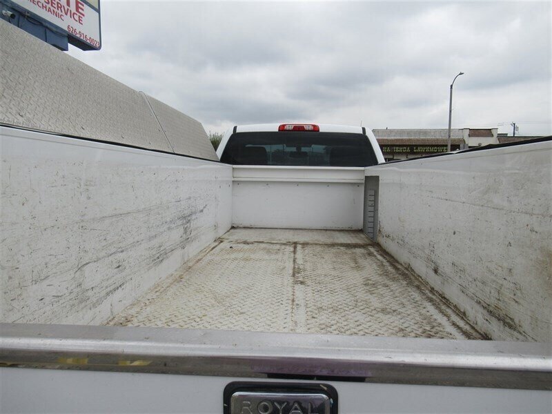 Used 2015 Chevrolet Silverado 3500 W/T RWD image 9