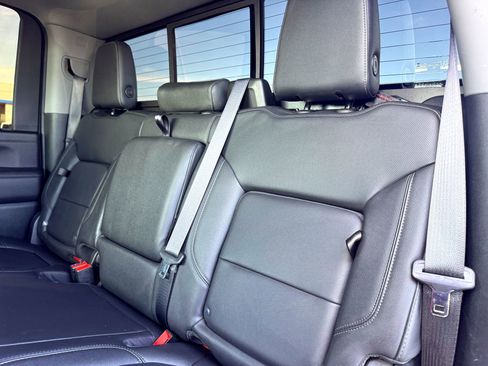 Used 2022 Chevrolet Silverado 3500 LTZ w/ LTZ Convenience Package image 17