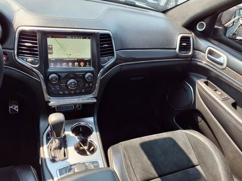 Used 2017 Jeep Grand Cherokee SRT AWD/4WD image 3
