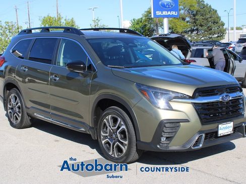 Certified 2025 Subaru Ascent Touring AWD/4WD image 3