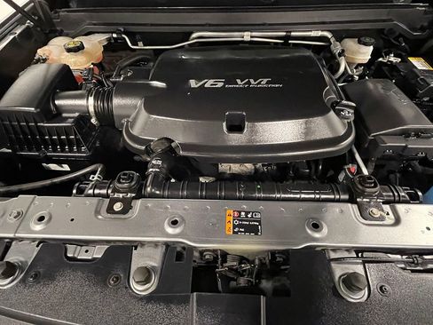 Used 2022 Chevrolet Colorado Z71 image 37