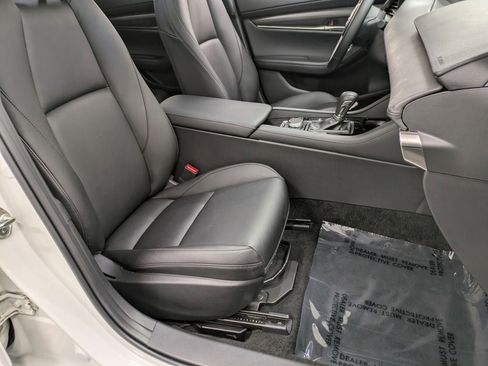 Used 2024 MAZDA MAZDA3 s image 29