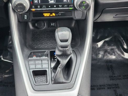 Used 2019 Toyota RAV4 XLE image 29