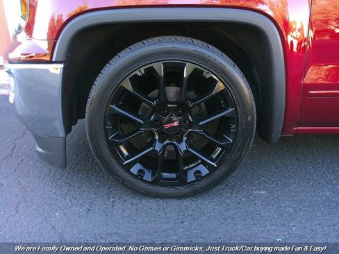 Used 2017 GMC Sierra 1500 SLE w/ SLE Value Package image 47