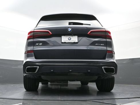 Used 2019 BMW X5 xDrive50i w/ M Sport Package AWD/4WD image 26