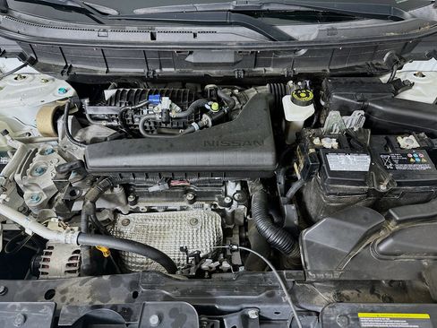 Used 2018 Nissan Rogue S image 31