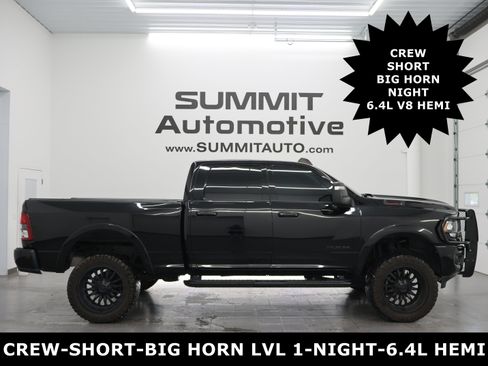 Used 2024 RAM 2500 Big Horn w/ Night Edition AWD/4WD image 1