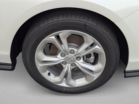 New 2025 Honda Accord LX image 9