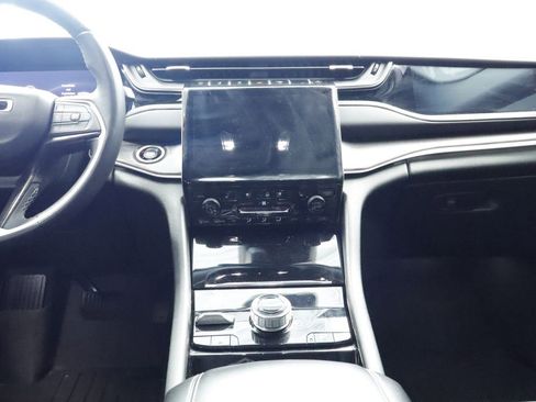 Used 2022 Jeep Grand Cherokee Limited 4xe w/ Luxury Tech Group II AWD/4WD image 28