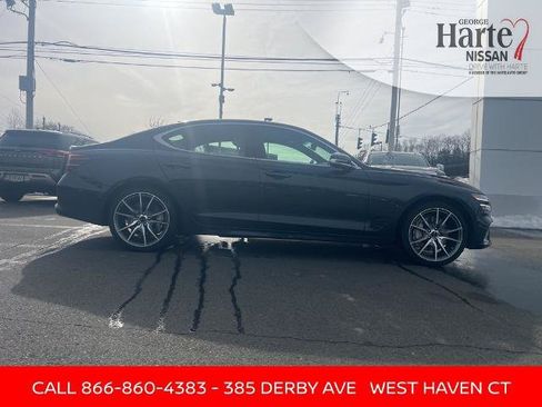 Used 2024 Genesis G70 2.5T RWD image 6