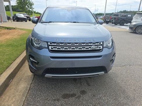 Used 2019 Land Rover Discovery Sport HSE AWD/4WD image 6