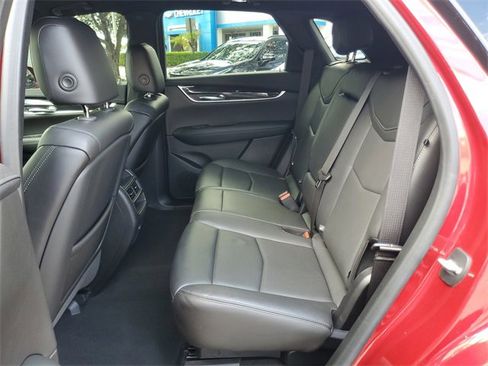 Used 2020 Cadillac XT5 Premium Luxury image 11