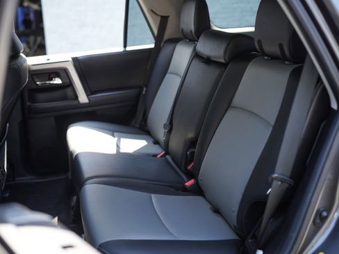 Used 2022 Toyota 4Runner SR5 Premium w/ Moonroof Package image 24