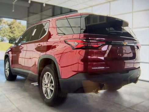 Used 2023 Chevrolet Traverse LT w/ LPO, Floor Liner Package AWD/4WD image 5