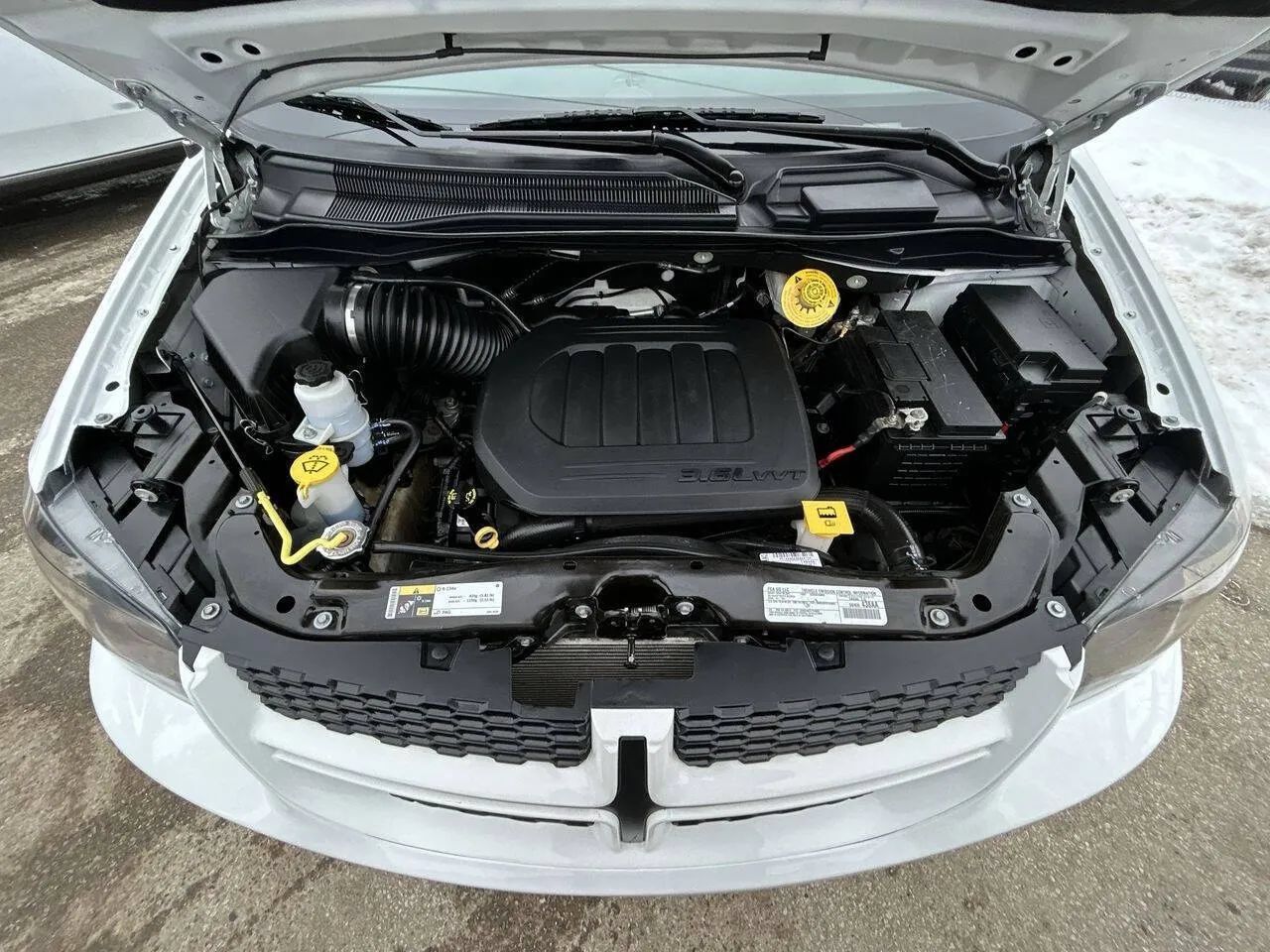 Used 2019 Dodge Grand Caravan SE w/ Power Convenience Group I FWD image 26