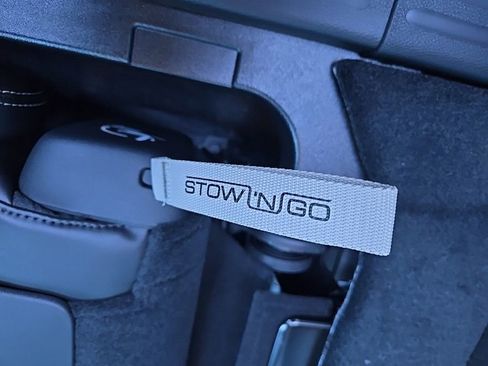 New 2026 Chrysler Pacifica Select w/ S Appearance Package image 84