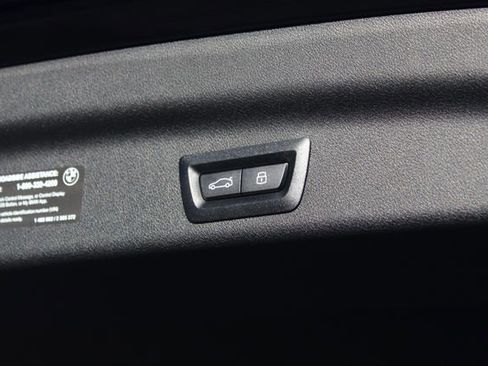 Used 2025 BMW X1 xDrive28i w/ Convenience Package image 9