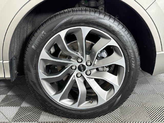 Used 2023 Lincoln Aviator Grand Touring w/ Equipment Group 301A AWD/4WD image 38