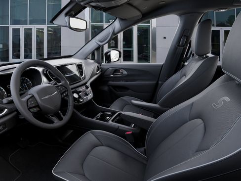 New 2026 Chrysler Pacifica Limited w/ S Appearance Package FWD image 22