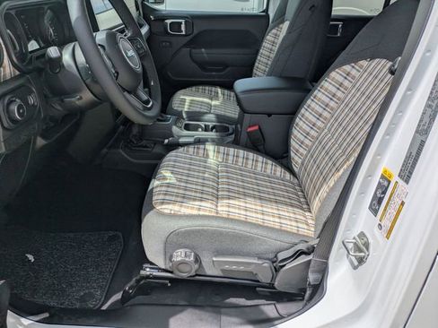 New 2026 Jeep Wrangler Unlimited Sport image 11