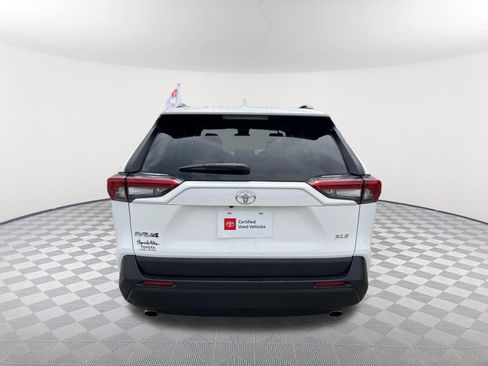 Certified 2024 Toyota RAV4 XLE FWD image 18