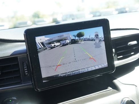 Used 2020 Ford Explorer XLT w/ Equipment Group 202A image 15