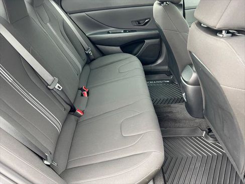 Certified 2026 Hyundai Elantra Sport FWD image 10