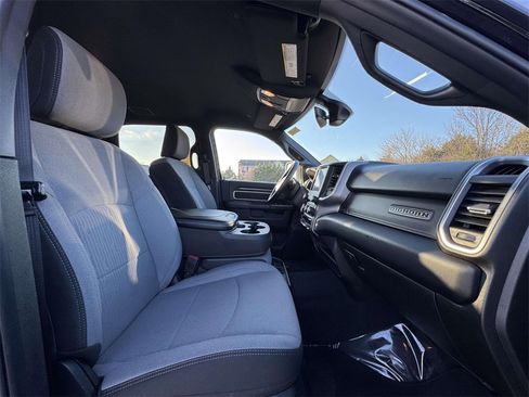 Used 2024 RAM 2500 Big Horn w/ Bed Utility Group image 15