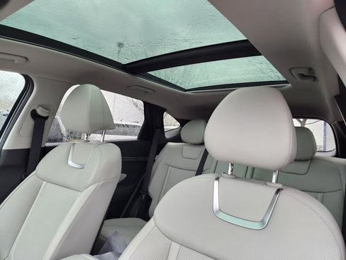 Certified 2024 Hyundai Tucson Limited image 12