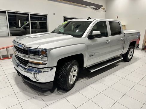 Used 2017 Chevrolet Silverado 1500 LT w/ Texas Edition image 3
