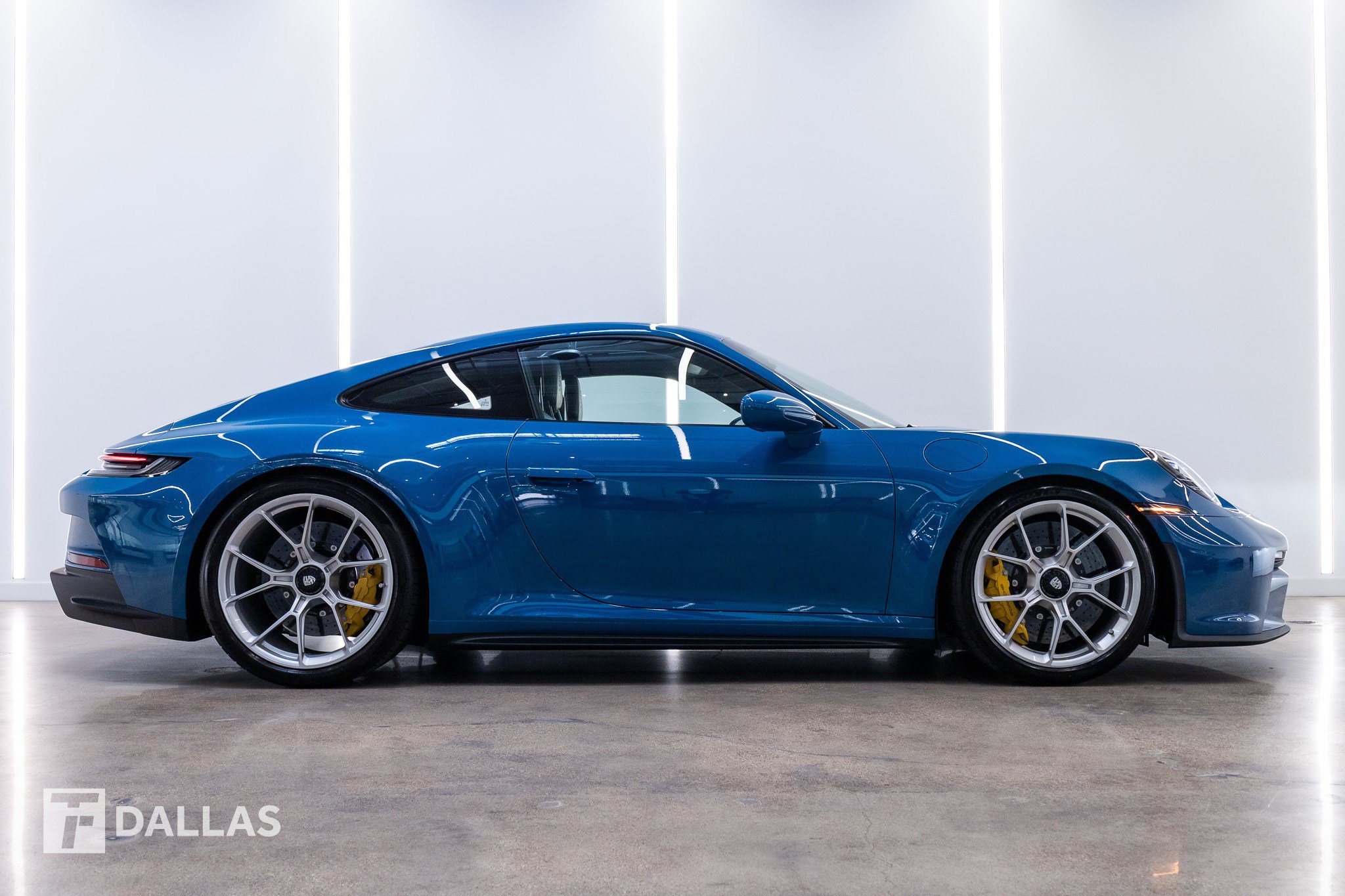 Used 2022 Porsche 911 GT3 RWD image 19