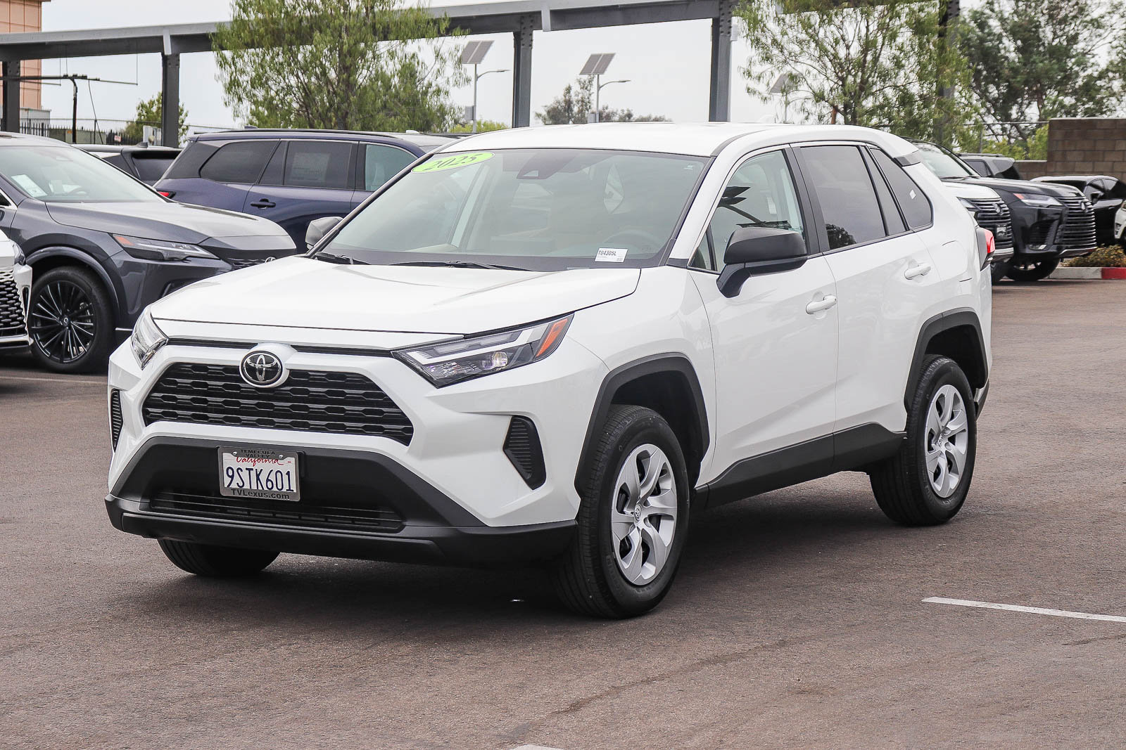 Used 2025 Toyota RAV4 LE FWD image 3