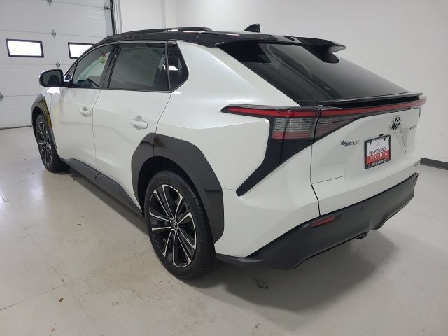 Certified 2023 Toyota bZ4X AWD w/ Weather Package image 5