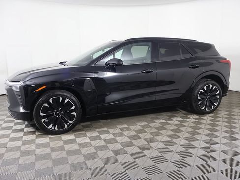 Used 2024 Chevrolet Blazer EV RS AWD/4WD image 19