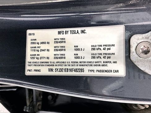 Used 2019 Tesla Model 3 Long Range image 38