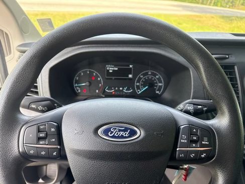 Used 2025 Ford Transit 250 Low Roof w/ Exterior Upgrade Package RWD image 17