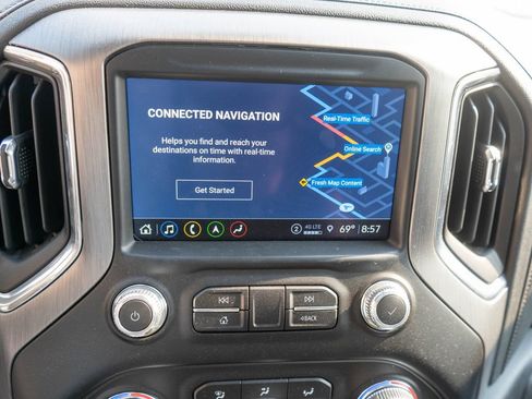 Used 2023 GMC Sierra 3500 Denali w/ Denali Black Diamond Edition AWD/4WD image 22