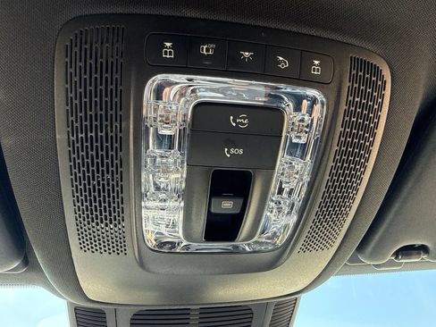 Used 2024 Mercedes-Benz GLS 450 4MATIC image 21