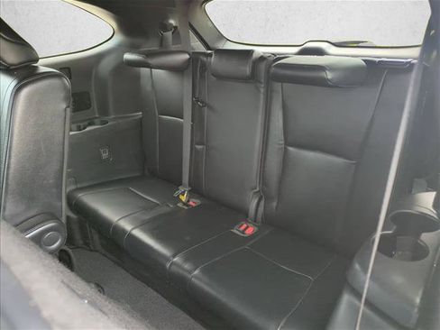 Used 2021 Toyota Highlander XSE FWD image 19